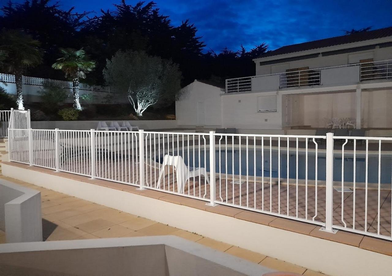 Resid'azur T2-pmr- Piscine Privee